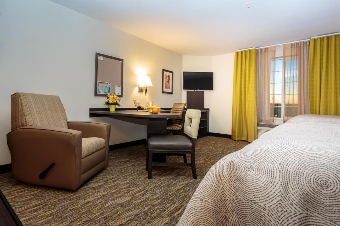 Candlewood Suites Sidney By Ihg Exterior foto